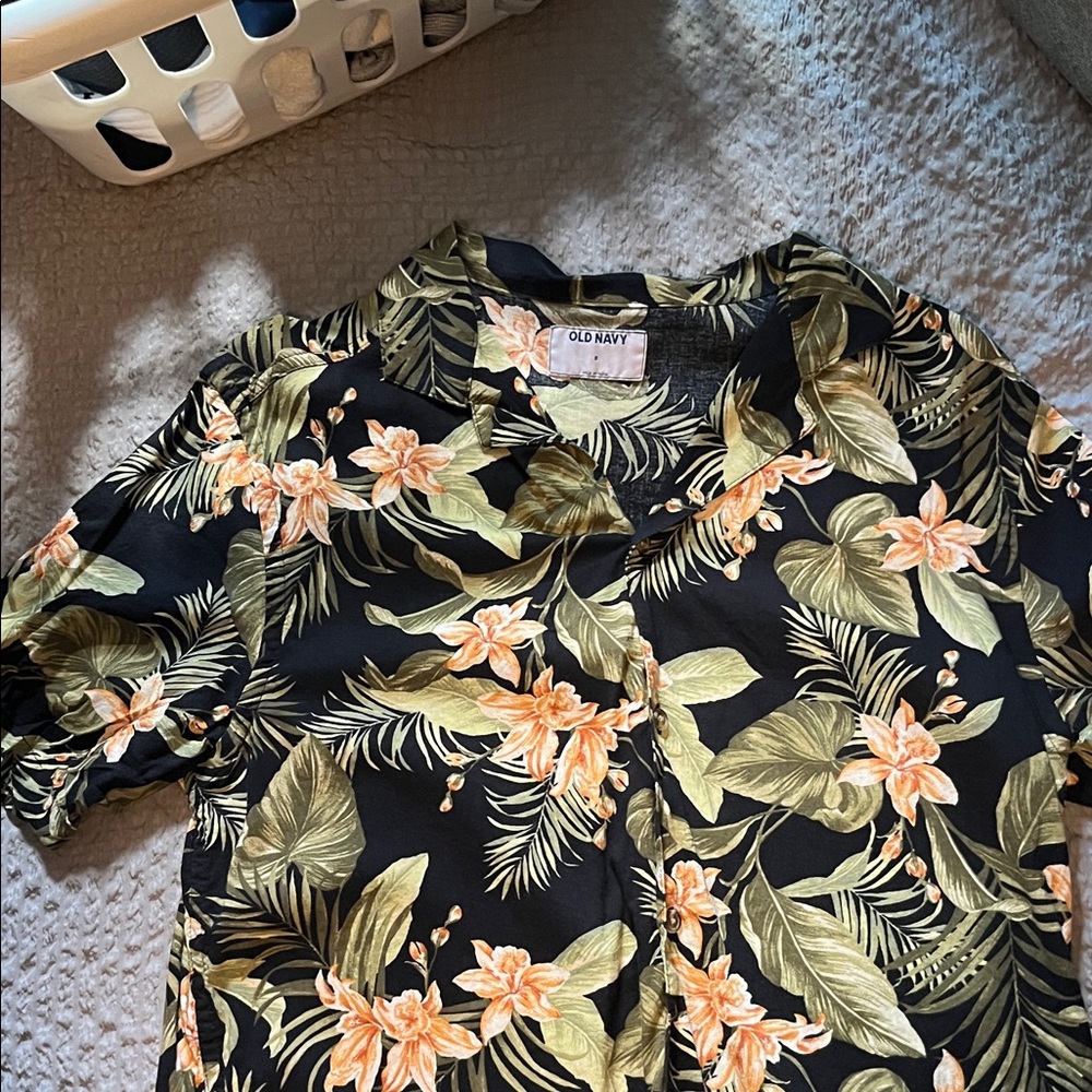 Old Navy Tropical Floral Shirt - Black, Orange, Green small